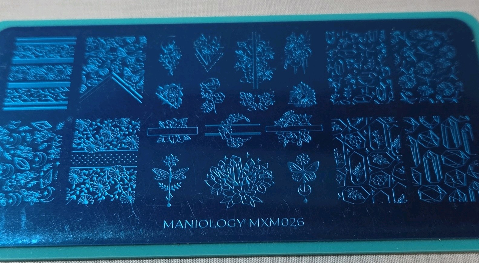 Maniology MXM025 MXM026 Diamond Gem Flowers Nail Stamp Plate HTF Complete set