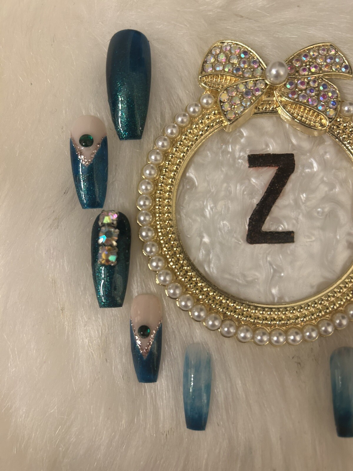 Z NAILZ! Gorgeous Set Of Handmade Blue/Green L Coffin Press On Nails With Bling