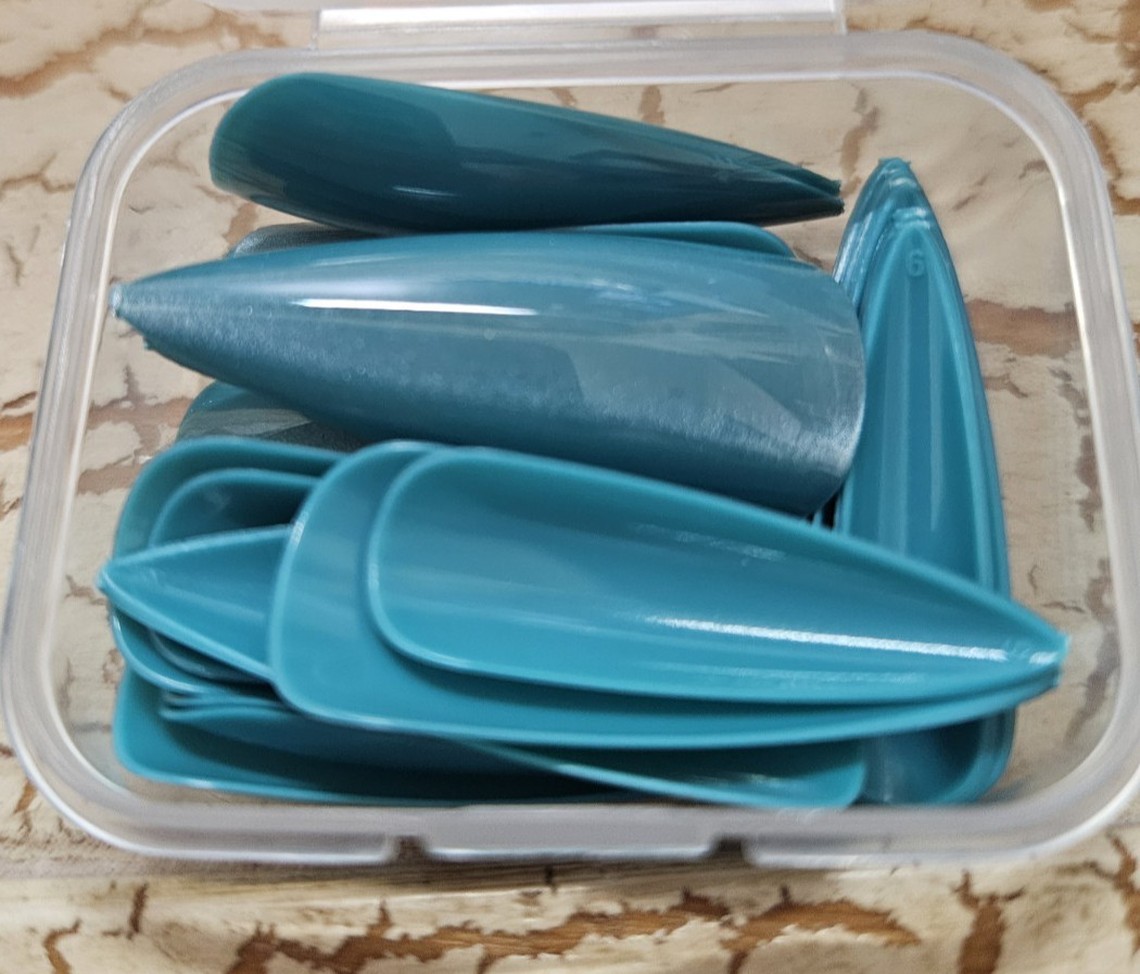 24 Pcs Press-on Nails Long Stiletto – Ocean Blue Cateye Nails – See All Photos