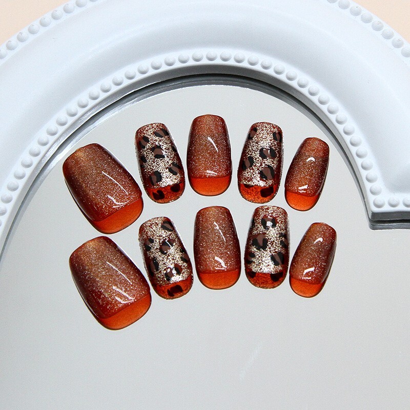 🐆 Cocoa Chic – Leopard & Glitter Press-On Nail Set