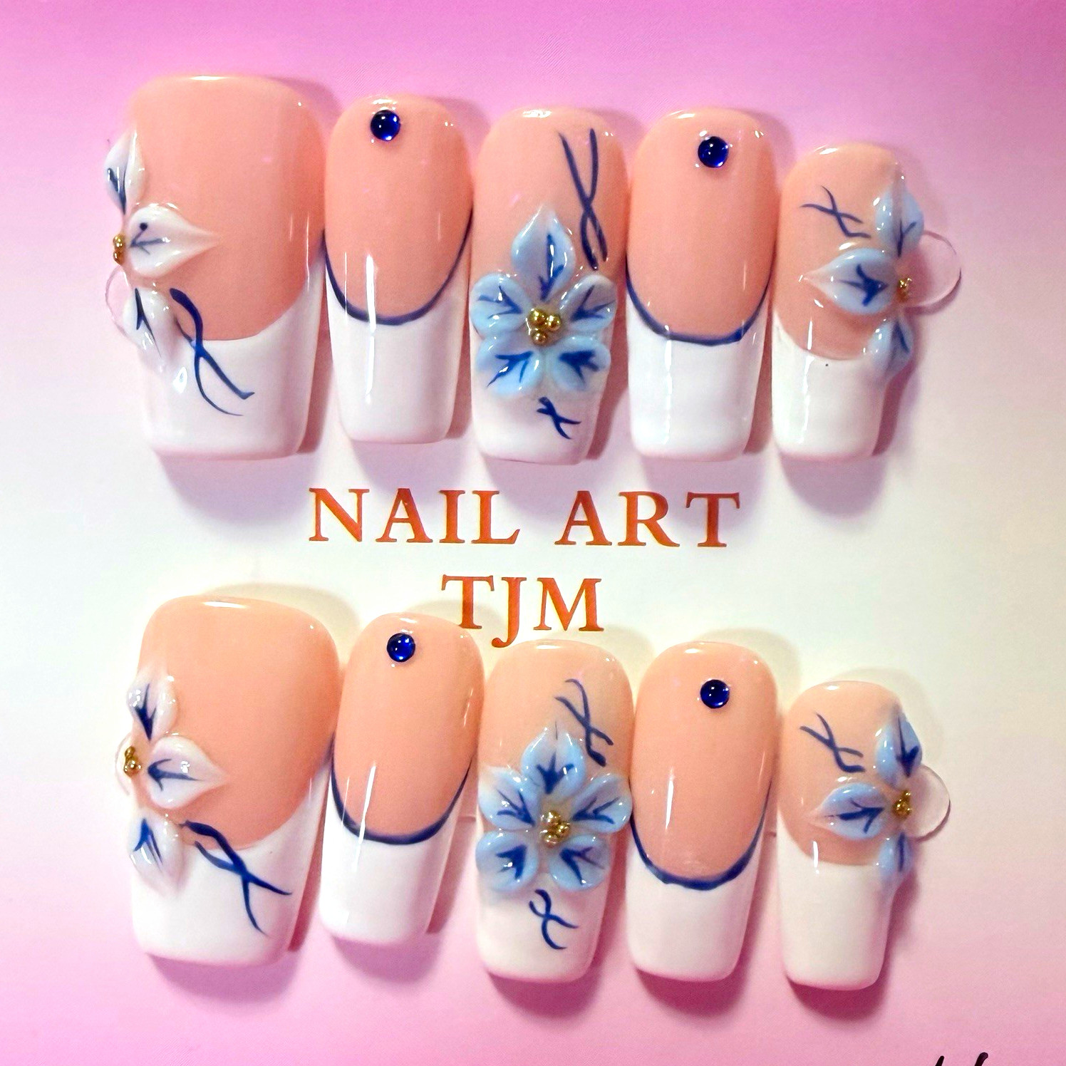 NAIL ART TJM Pink/White/Blue Floral Square Press-On size large