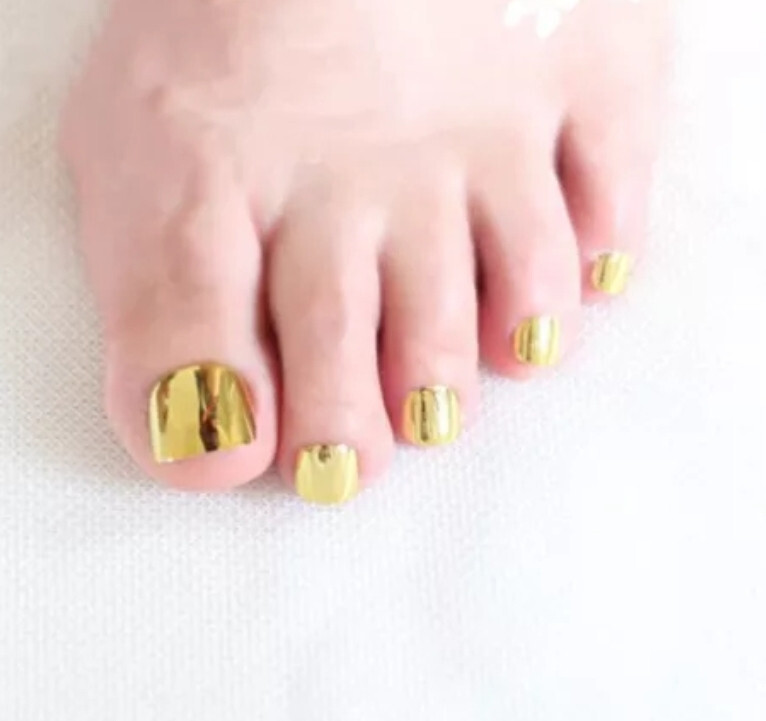 24 Gold chrome Press on Toe nails kit w glue mirror bling