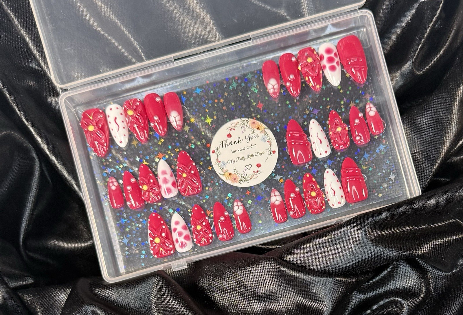 Handmade American Red Almond Lotus Press On Nail Set of 30~Includes Free Gifts❣️