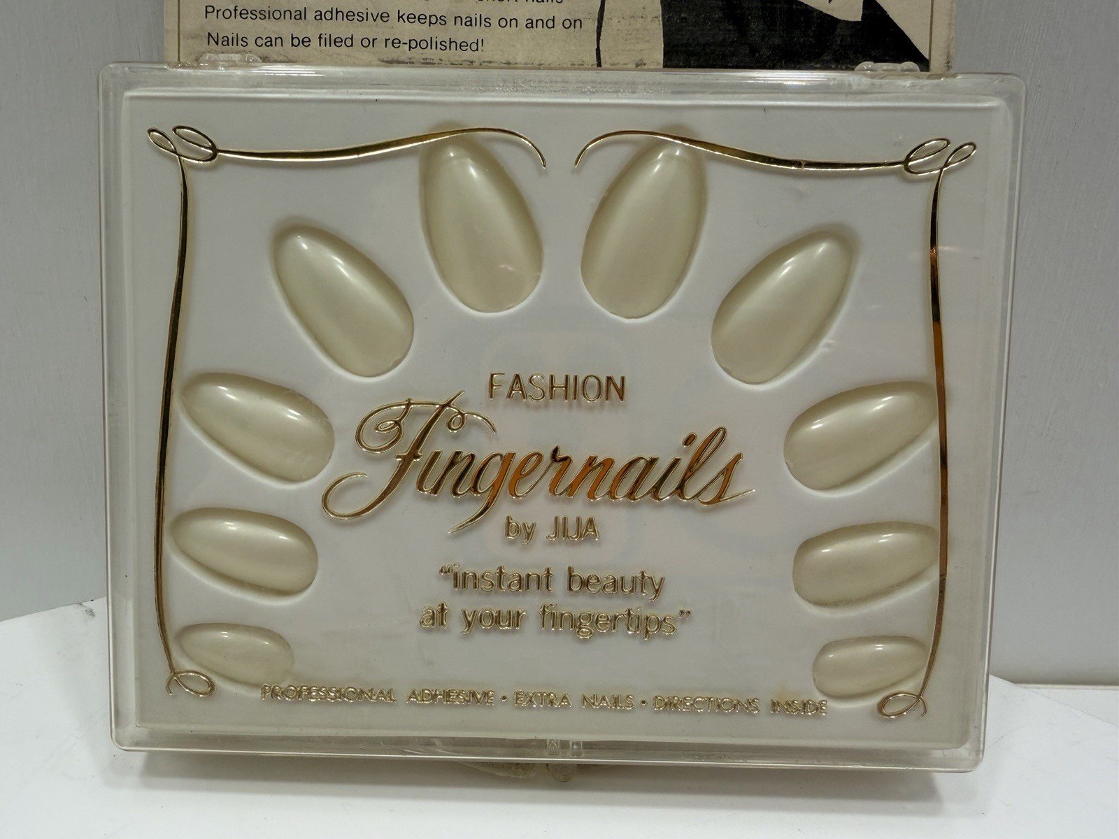 VINTAGE *NEW* 1960’s Jija False Fashion Pearl Fingernails