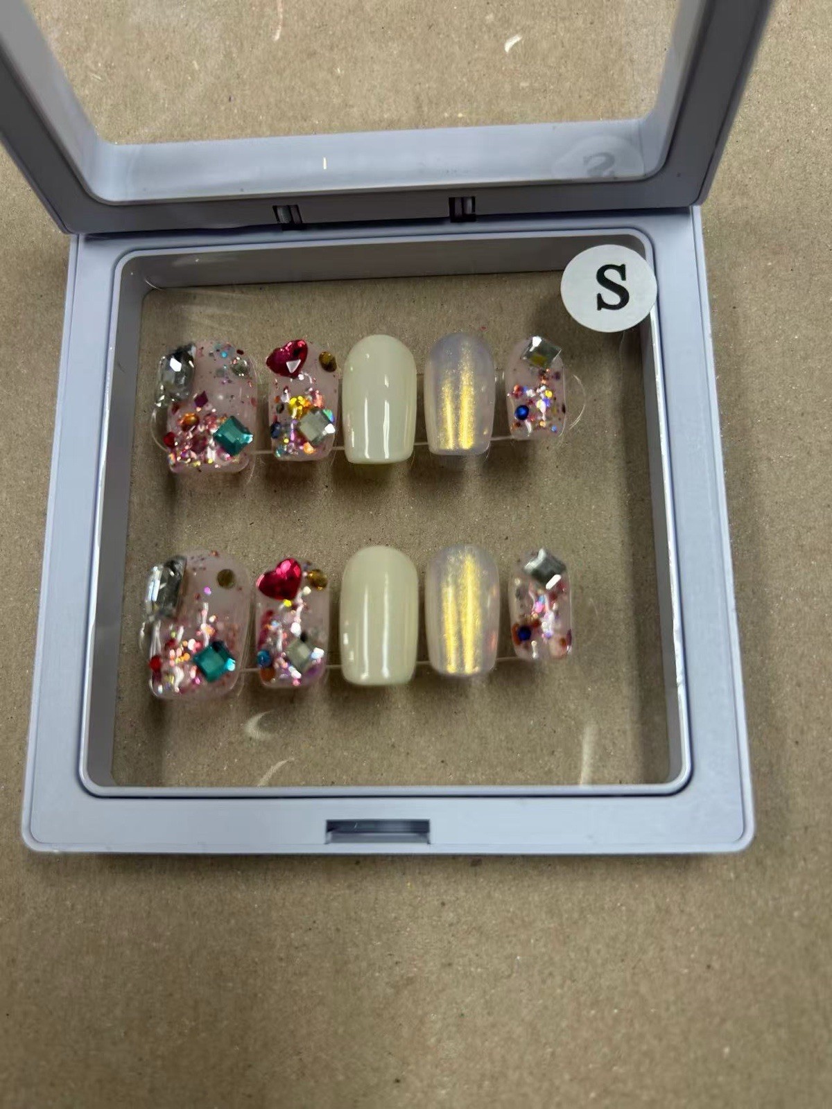 hand made press on nails S-M