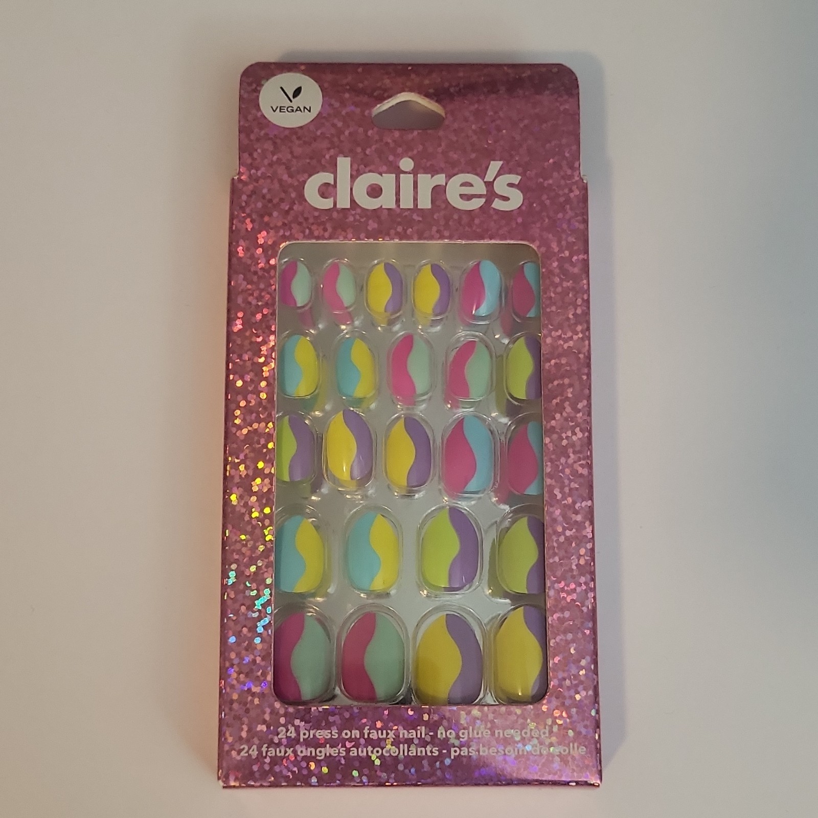 Claire’s Press-On Nails Short Oval Abstract Multicolor Self-Adhesive Shiny
