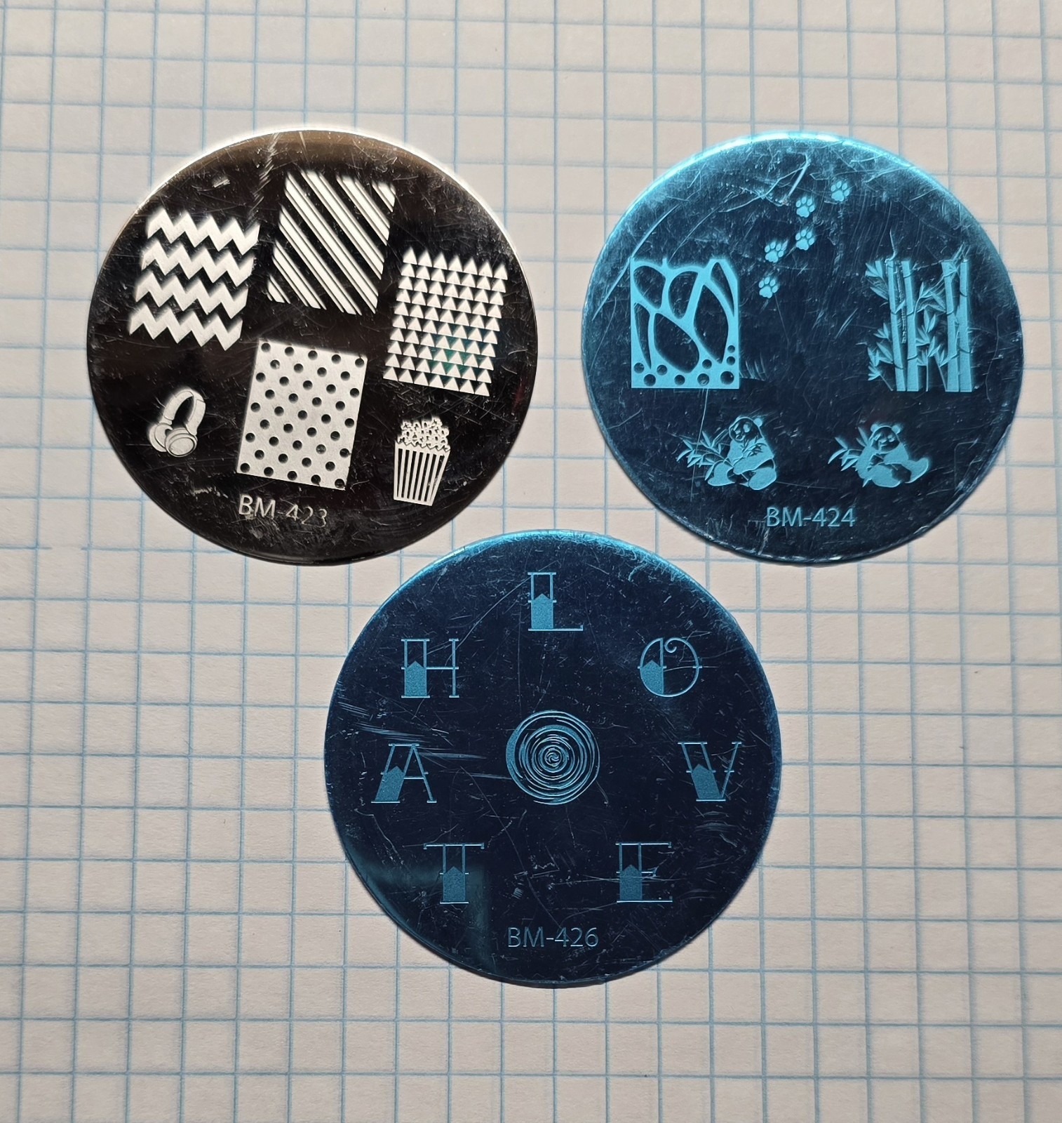 Bundle Monster Maniology Nail Stamp Round Plates Destash Lot 400 Series