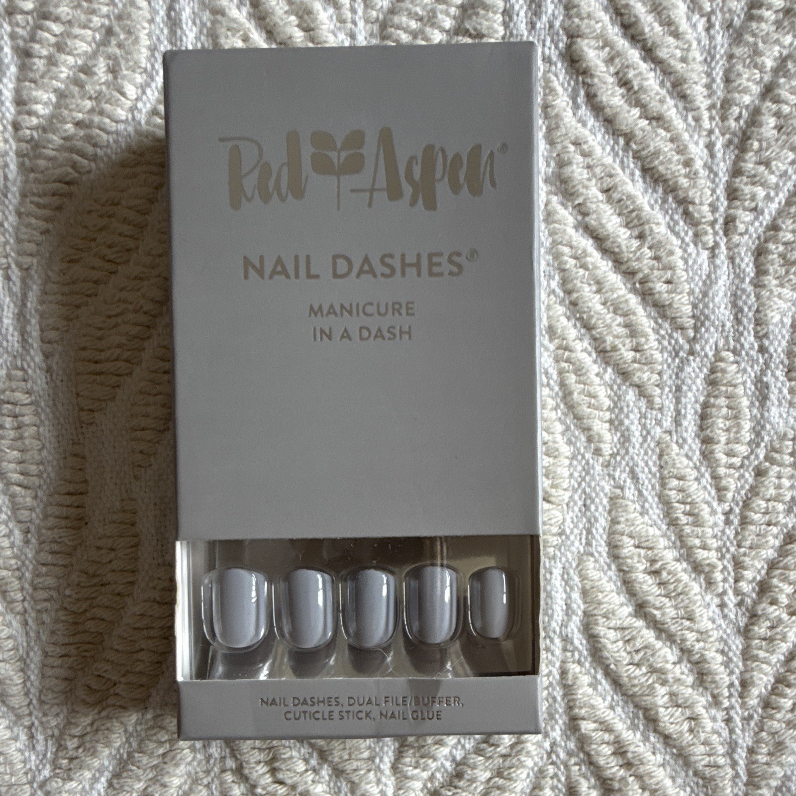 Red Aspen Nail Dashes Press-On Nails Lot of 3 Shiny Oval Pre-Designed Glue
