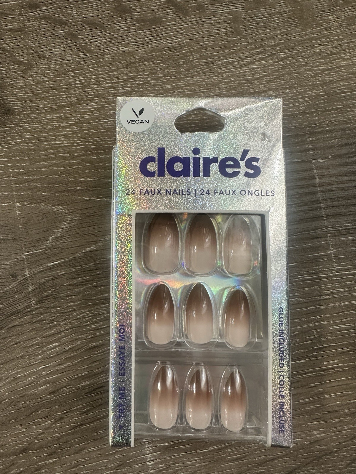 Claire’s Faux Nails. 💅 24 Nails In Each set Plus Glue. New!