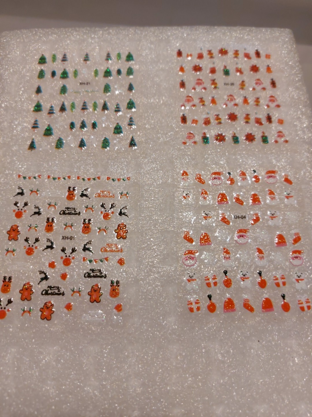 4 X Small Sheets Of Christmas Nail Art Stickers (Dn160) New