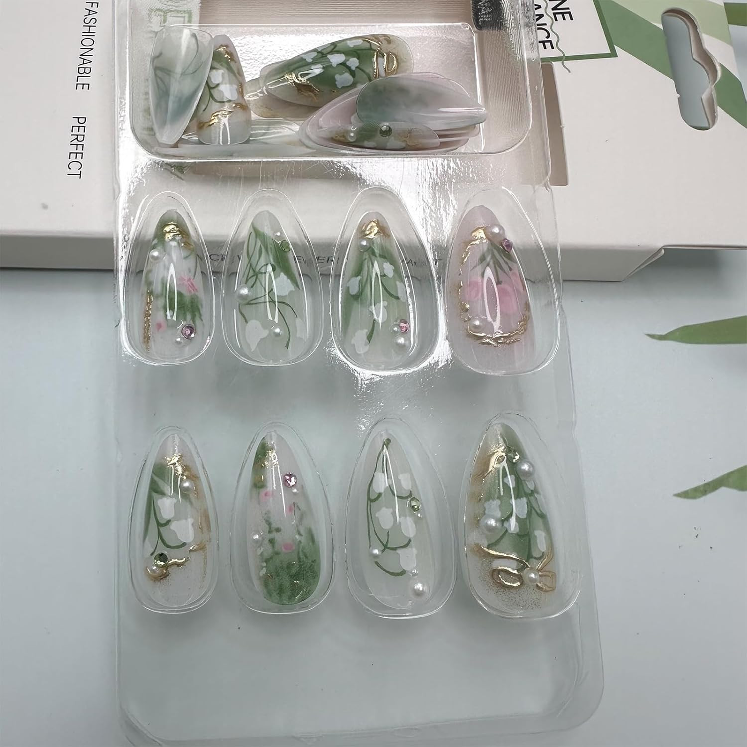 Green Press on Nails Medium Almond Fake Nails with 3D Pearl Rhinestones Designs