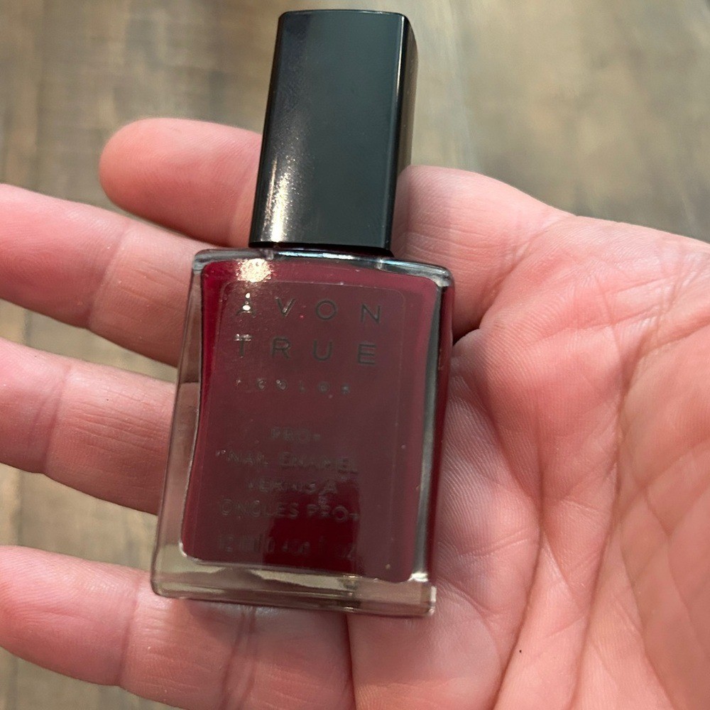 Avon True Color Pro Nail Enamel Cherry Jubilee NEW
