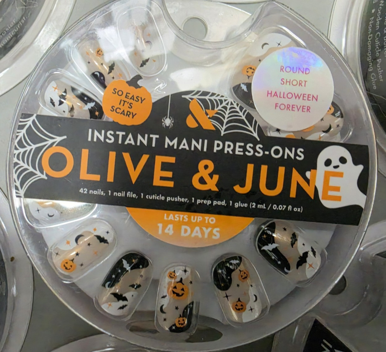 TEN Different HALLOWEEN Olive & June Mani Press on Nails – pics of each style