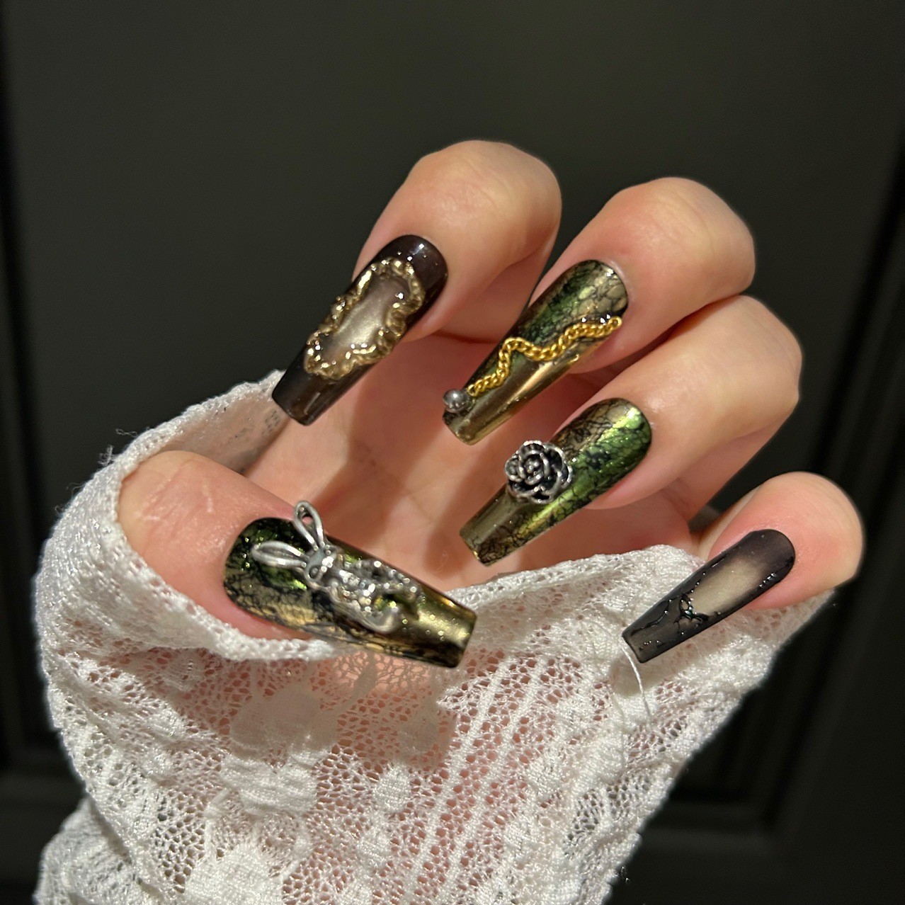 Gothic Dark Spice Handmade Black Press On Nails Cat Eye Metal Design