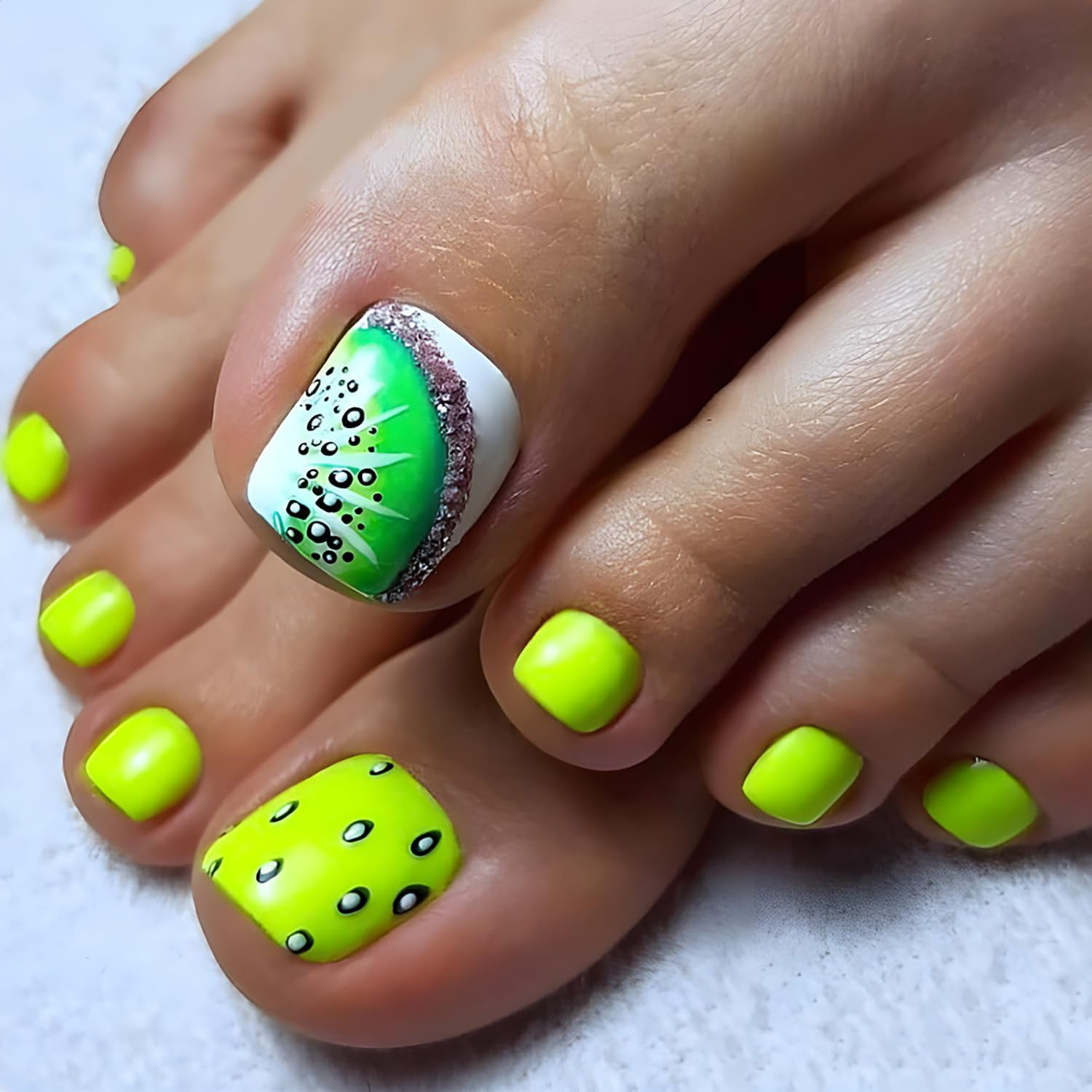 Press on Toenails with Designs Acrylic Fake Nails for Toe Artificial False Nails