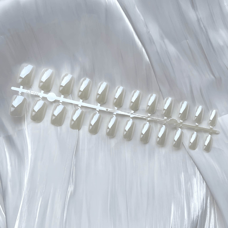 48Pcs-Medium Square Glossy Shiny White Chrome Press on Nails Set