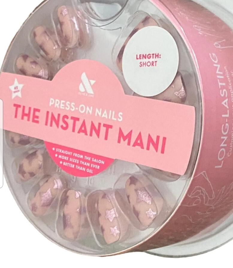 Olive and June Press On Fake Nail, Short Round Sundance Super Star Instant Mani