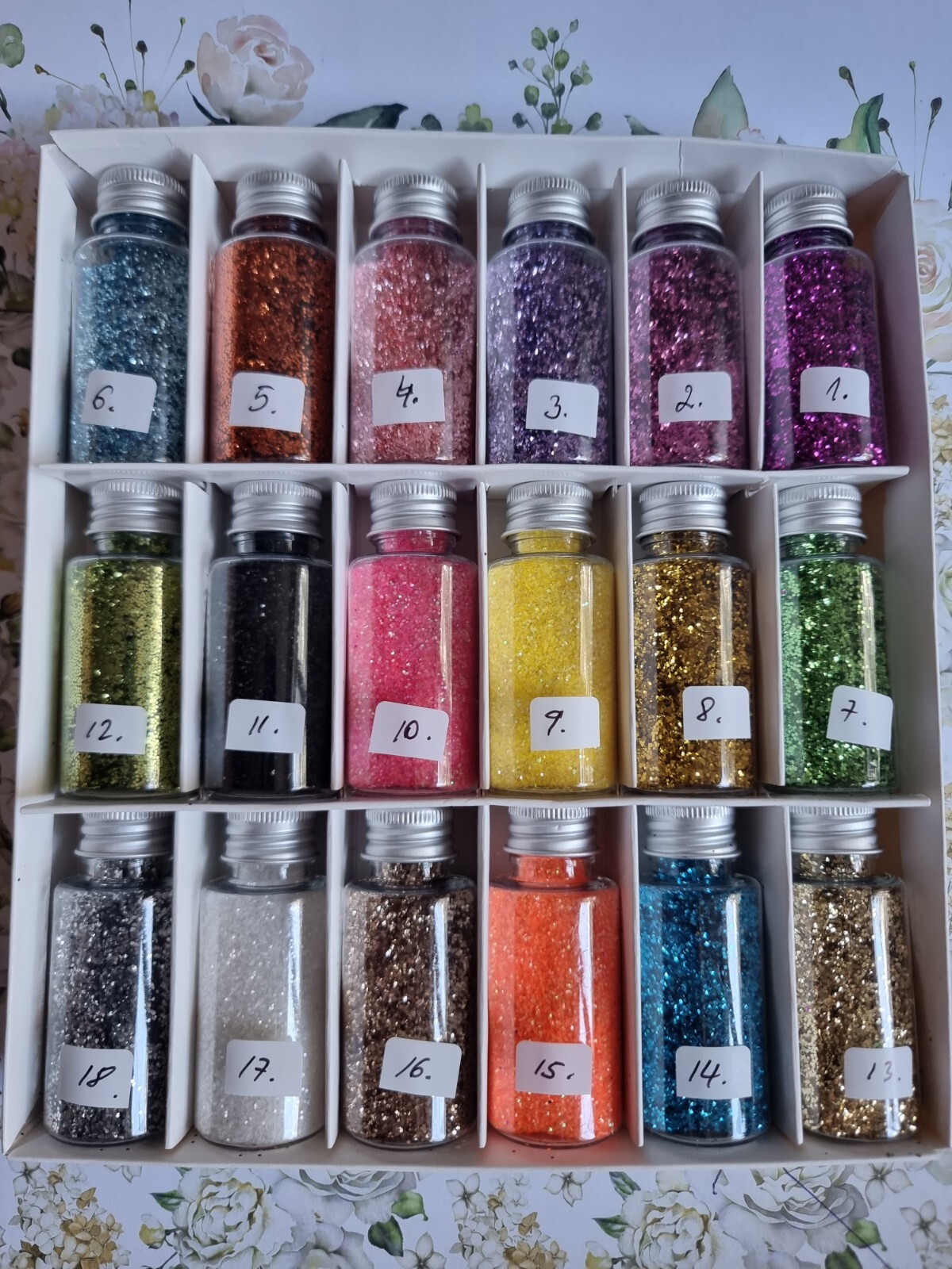 2 packs of gliter for nail art and crafts. Choose 1 get other random colour free