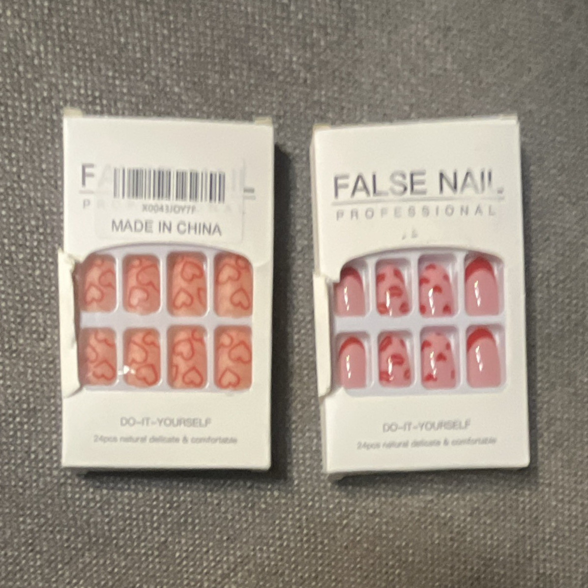 2 Packs Press-On Nails Pink/Red Heart 3D Pre-Designed Short Square PAP 20