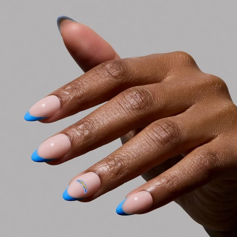 Los Angeles Chargers Press-On Nails: Almond Shape, Gloss Finish, 30 Pieces