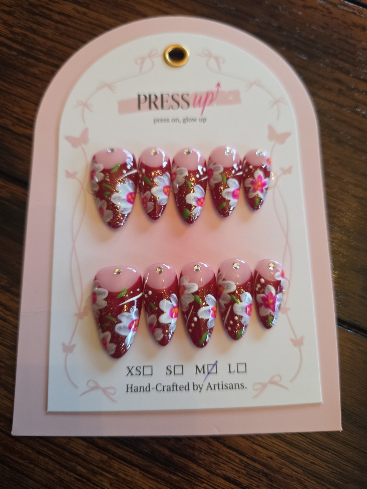 Gorgeous Set Press-On Nails Red Floral 1″ (2.5 Cm) Medium Width