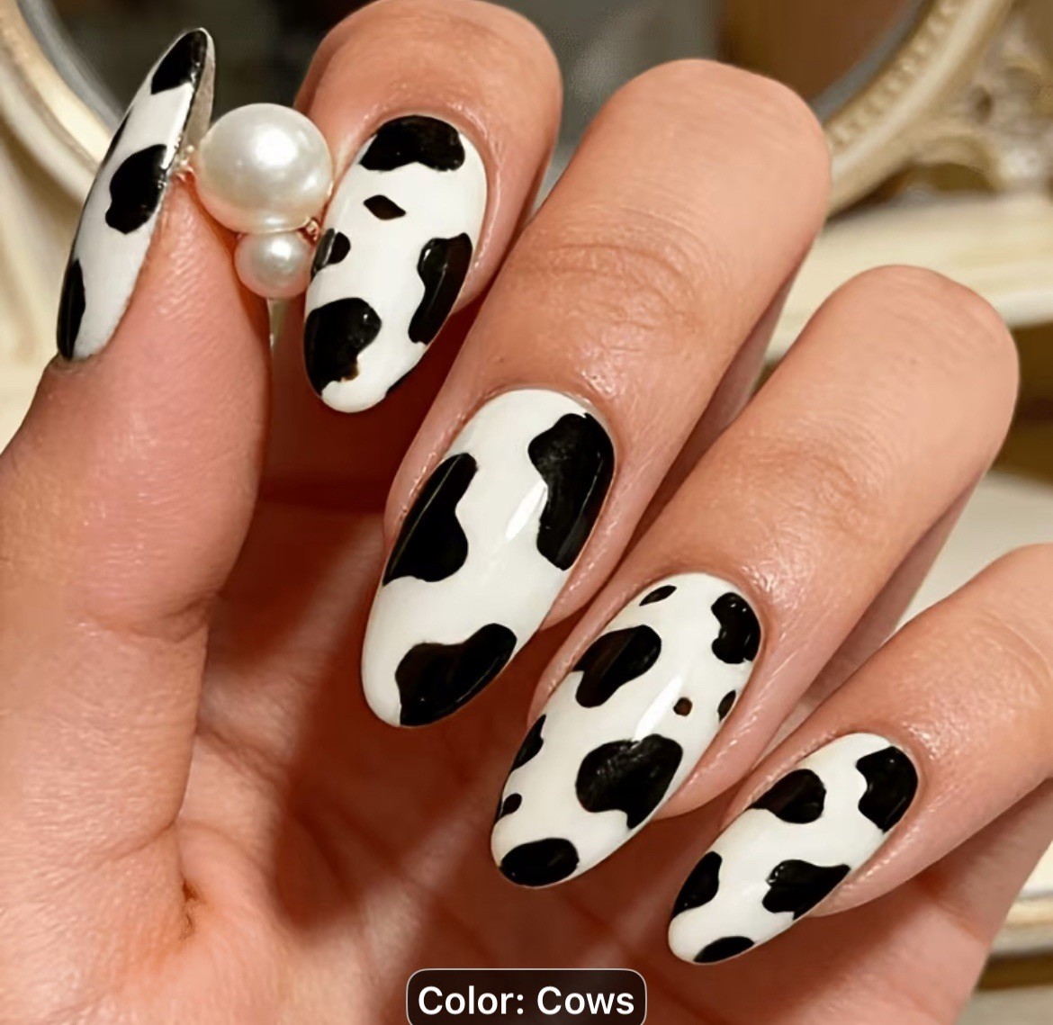 8 Sets Women oval shaped fake nails, print of leopard, zebra, cow, tiger, etc.