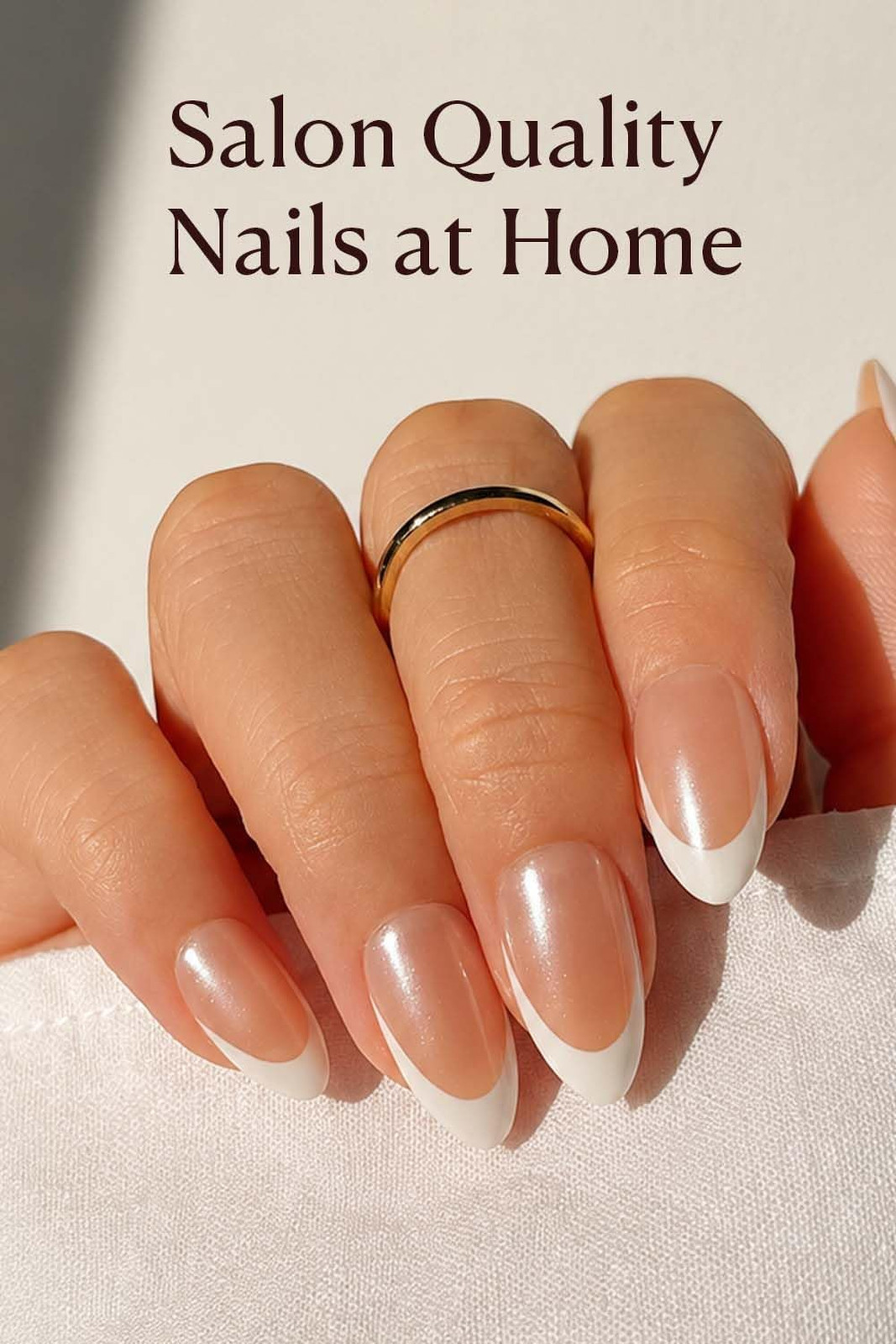 Short almond press on nails with French tip, glazed donut, 32 pieces, full