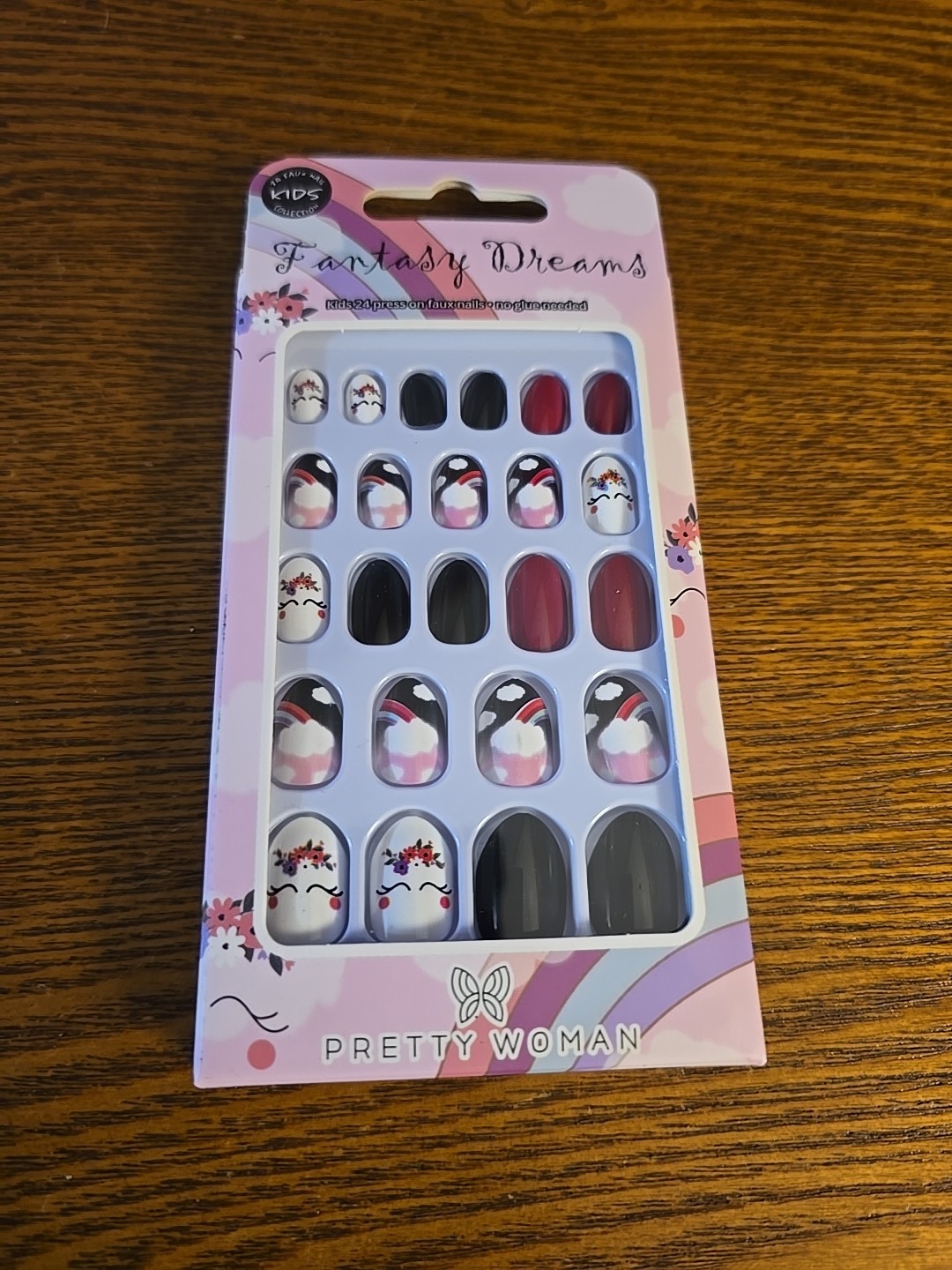 Pretty Woman Press-On Nails Fantasy Dreams Kids / Small