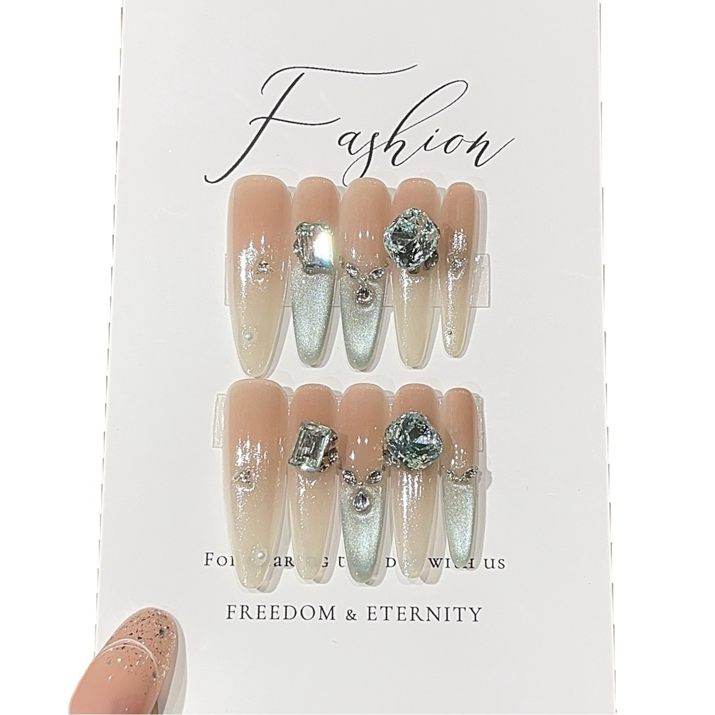 10Pcs Handmade Mint Green Cat Eye Nails K9 Rhinestone Summer Beach Style