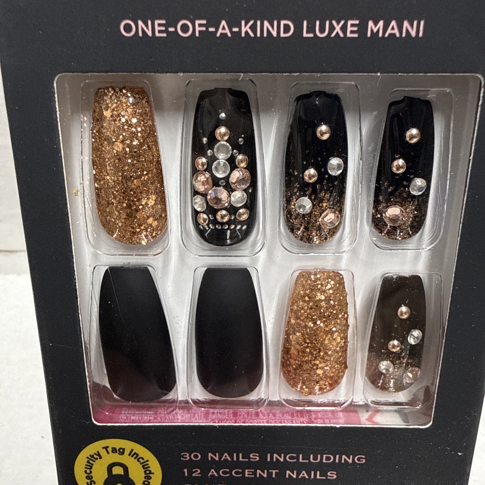 Kiss By MASTERPIECE LUXE MANI 30 Nails Black Rose Gold Glitter Rhinestone & GLUE