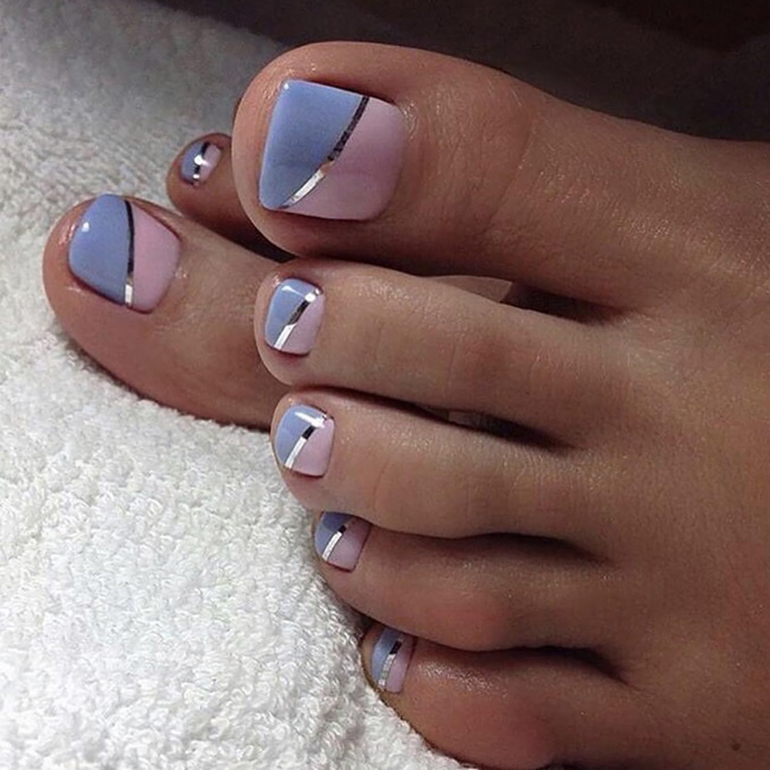 Press on Toenails with Designs Acrylic Fake Nails for Toe Artificial False Nails