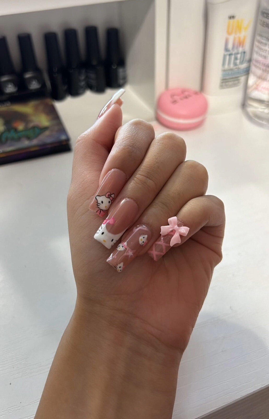 Hello Kitty Press on Nails
