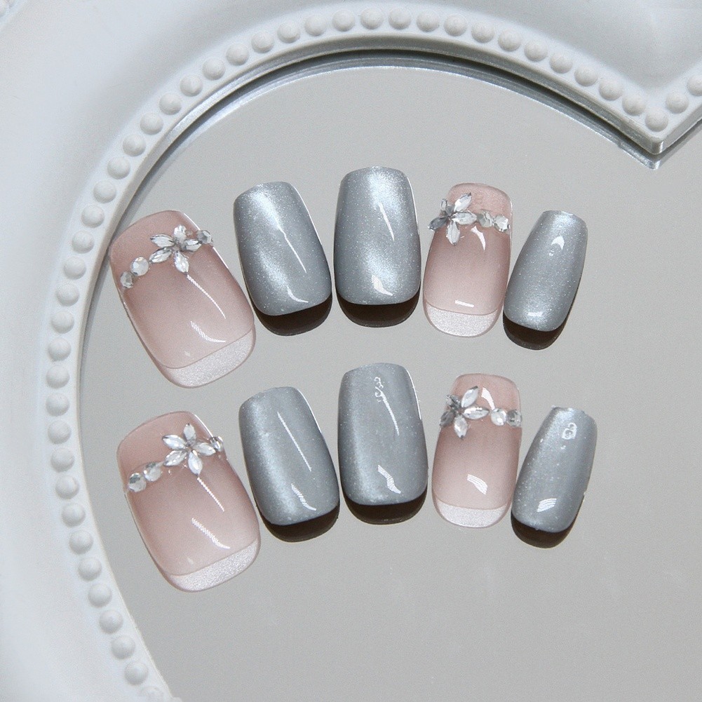 Glitter Gradient Press On Nails Short Style with Floral Sparkle 15 Sizes