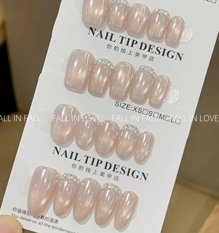 Handmade False Nail Glazed Donut Cat Eye Rhinestone Press On Nail Pearl White