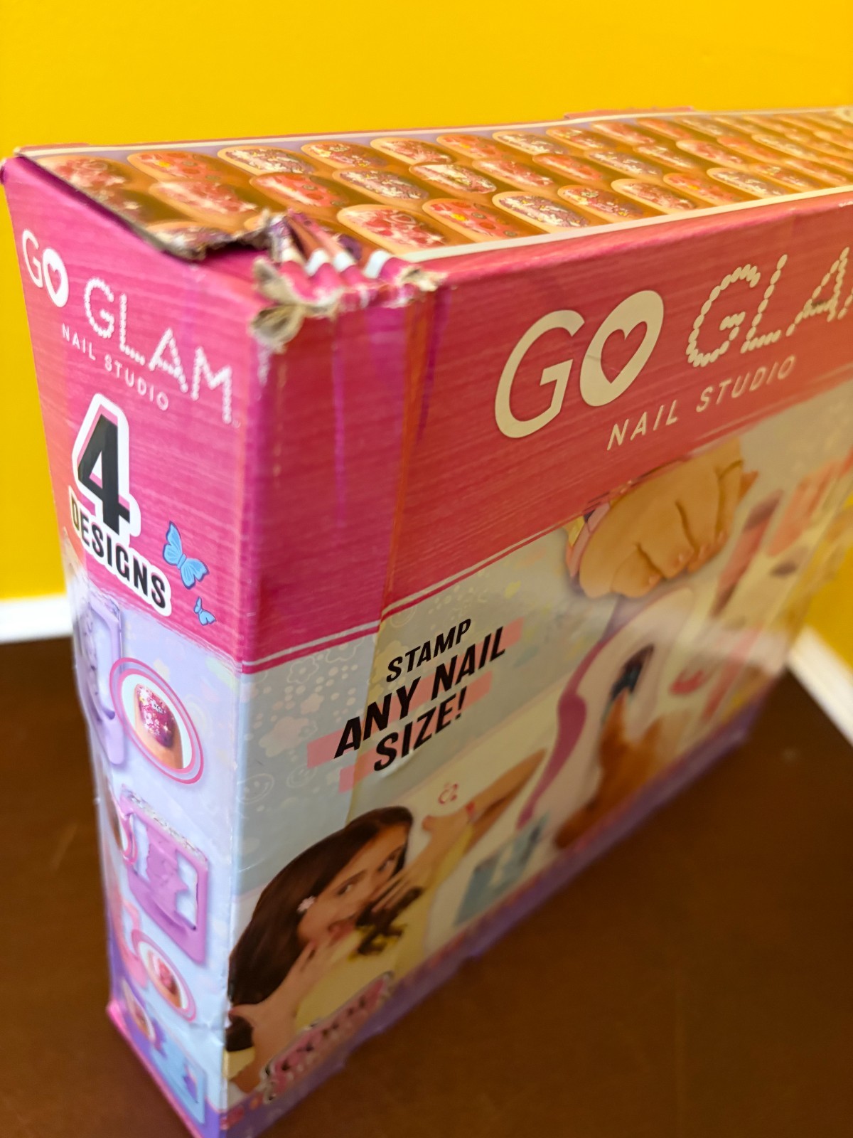 New 2024 Cool Maker Go Glam Kids Nail Studio Manicure Stamp Spin Master