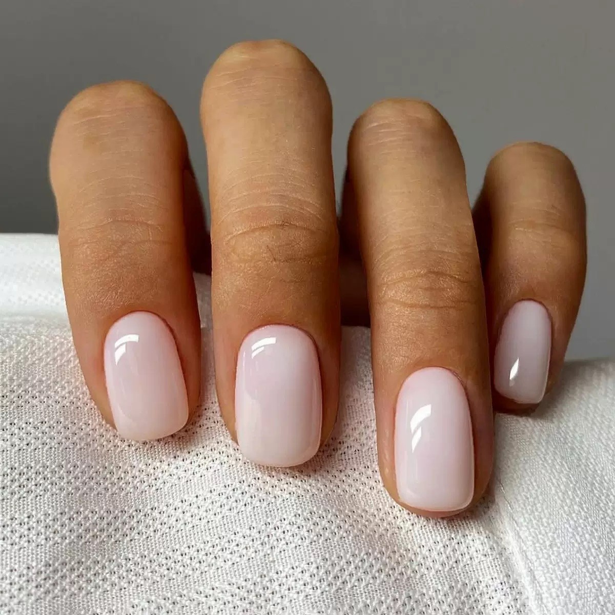 Milky White Press On Nails 24 Pcs Glossy Natural Finish and Easy Apply Nails NIB