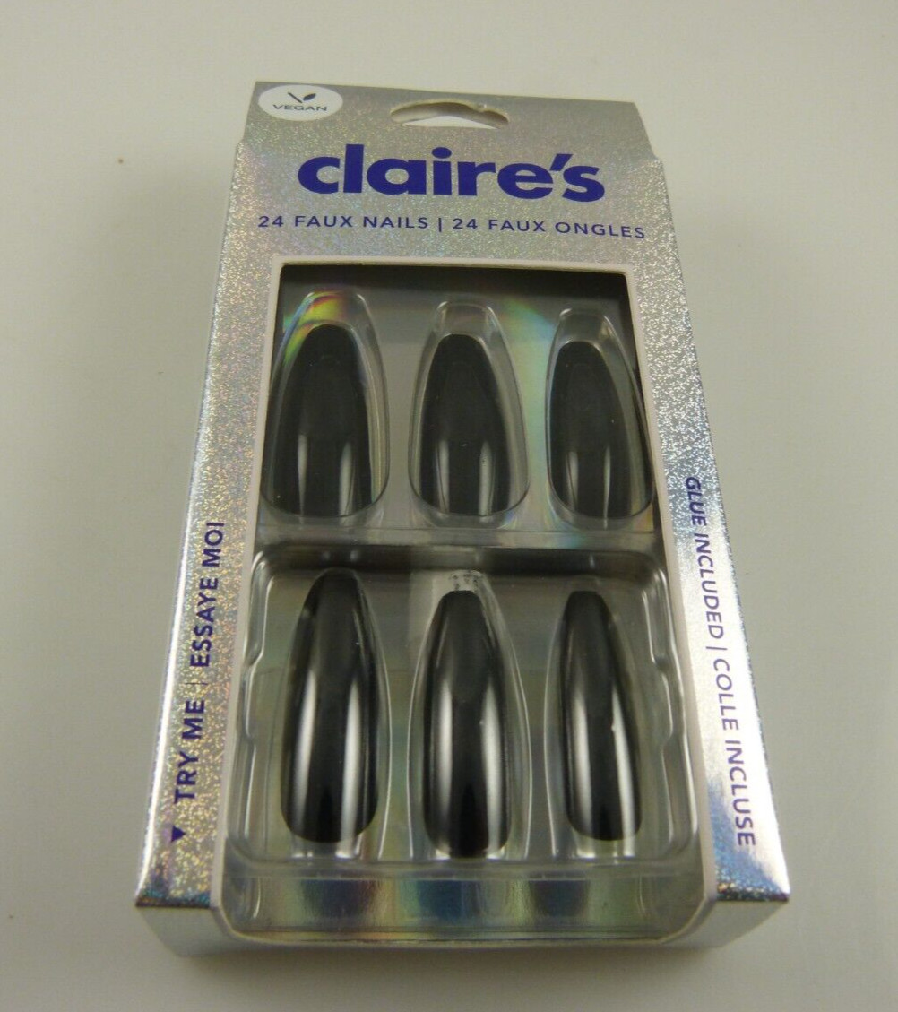 faux false nails Halloween goth black long color with glue Claire’s Gothic