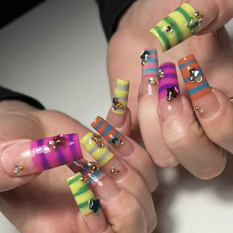 24pcs-Press on Nails Colorful Striped Star Rhinestone Long Square Y2K Nail Set