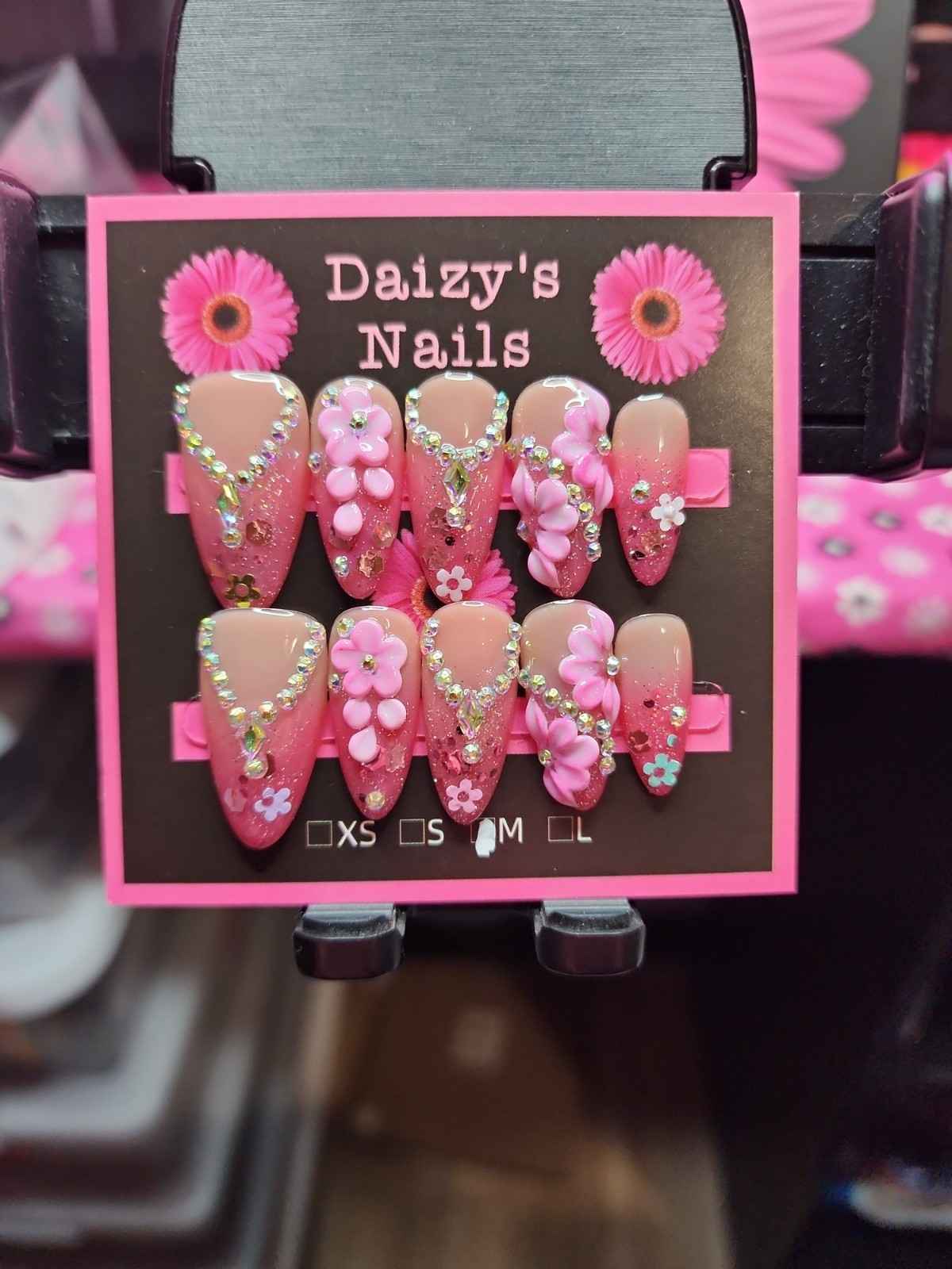 Medium Size Press-on Nail 10Pc Set Handmade Almond 3D Gems Floral 2.5 Cm Length
