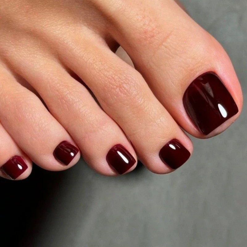 Stylish Gold French Nude Pink Wearable Nail Art Simple Fashion Fake Toenails