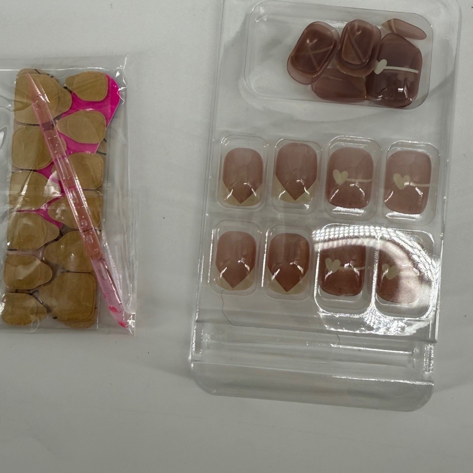 Babe Nail Co 4 pack Press On Valentines Nails Multiple Designs Hearts, bows