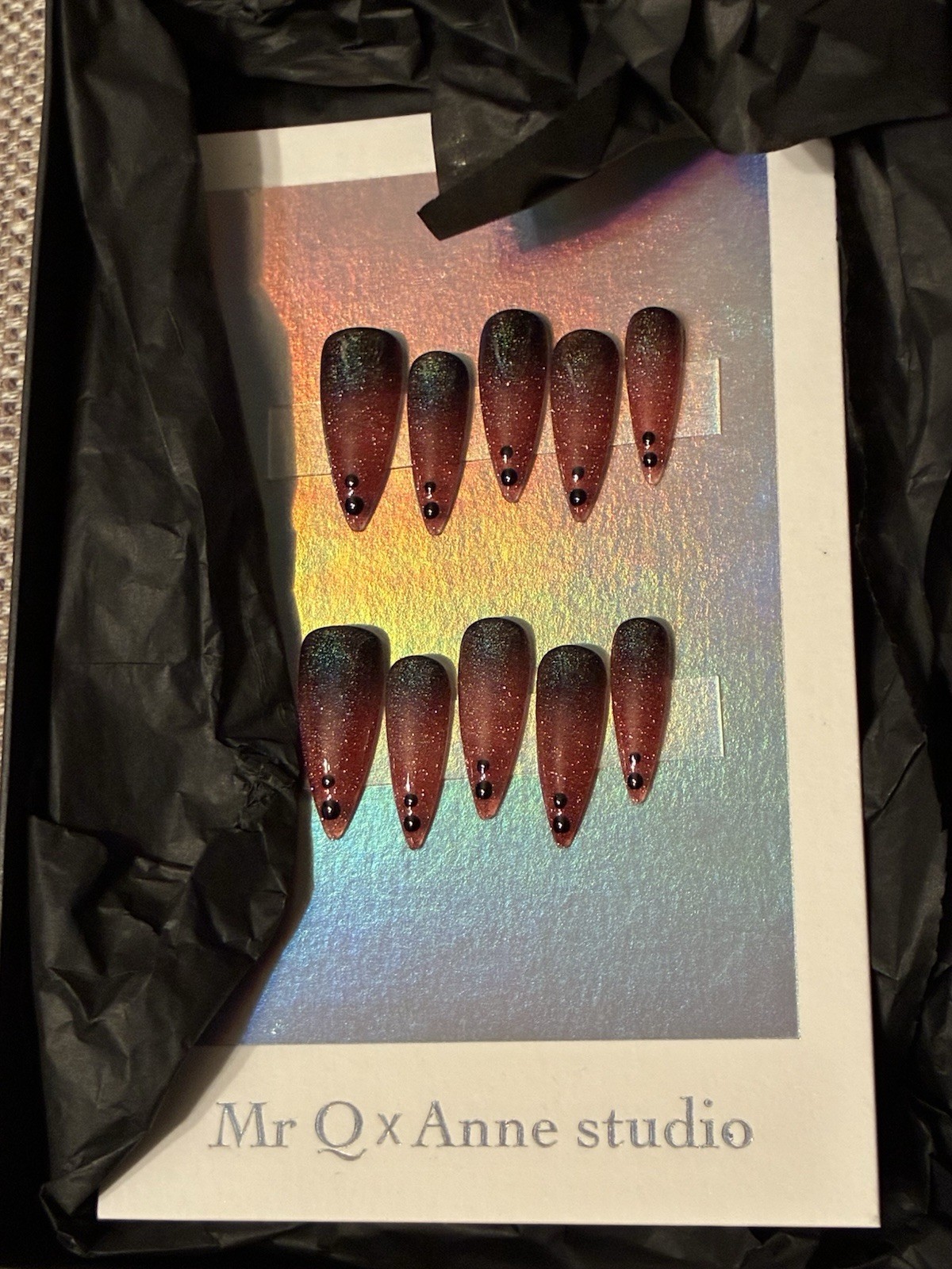Luxury Designer Stiletto Pink Fade – Dark Glitter 2 Dots Press On Nails Gift Set