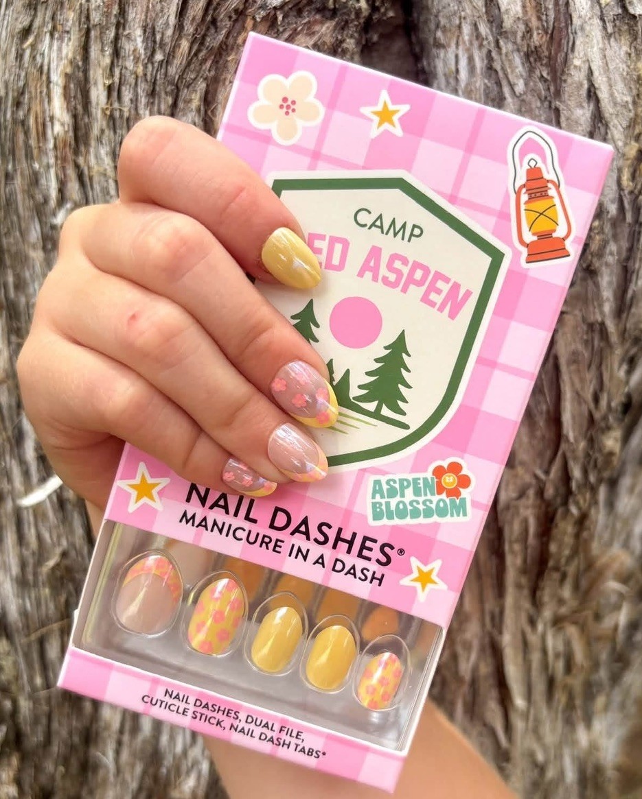 Red Aspen Reusable Nail Dashes, Pop On Petite, Lenny Jane’s Daisy Daydreams