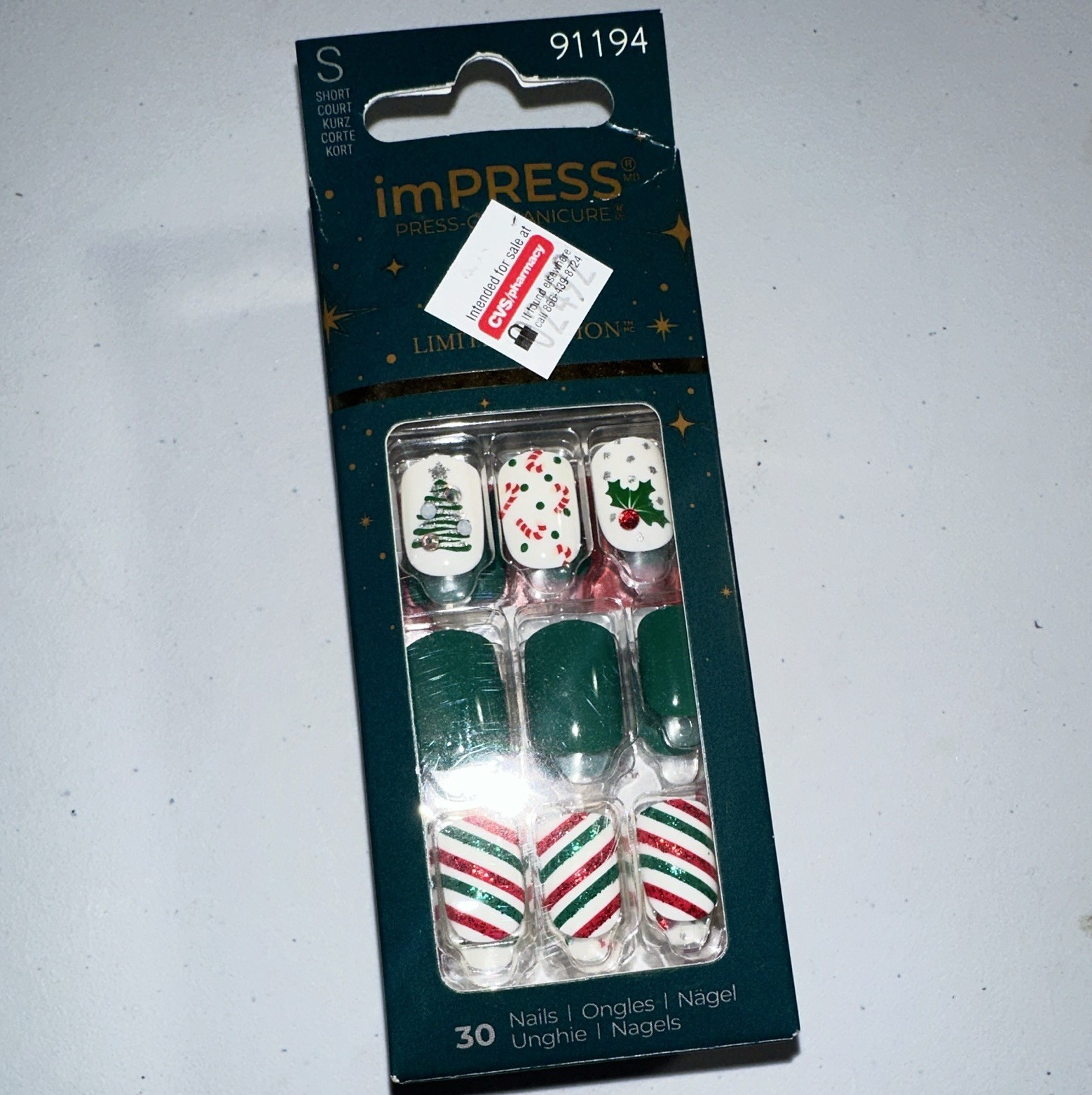 imPRESS Press-On Nails Short Square Christmas Green/White/Red Acrylic IM03YX