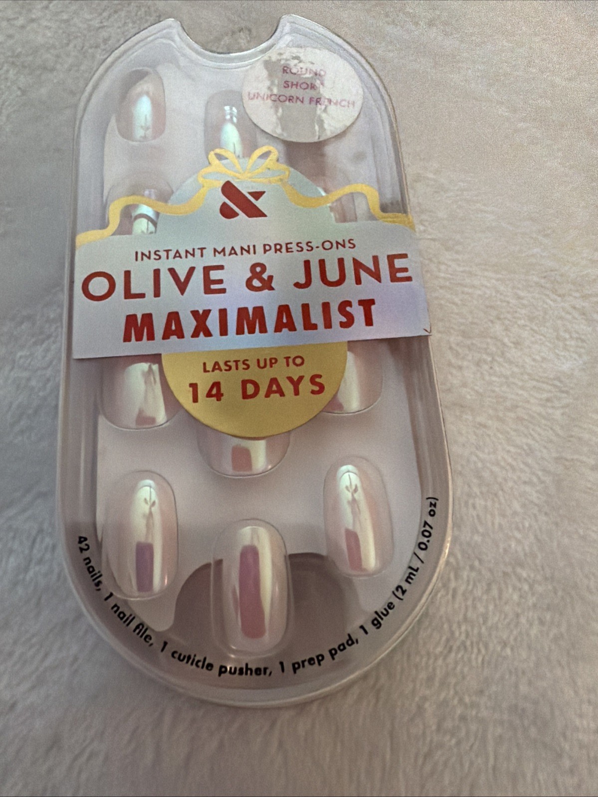 Olive & June Maximalist Press-On Nails- Short- Round- Color Unicorn French