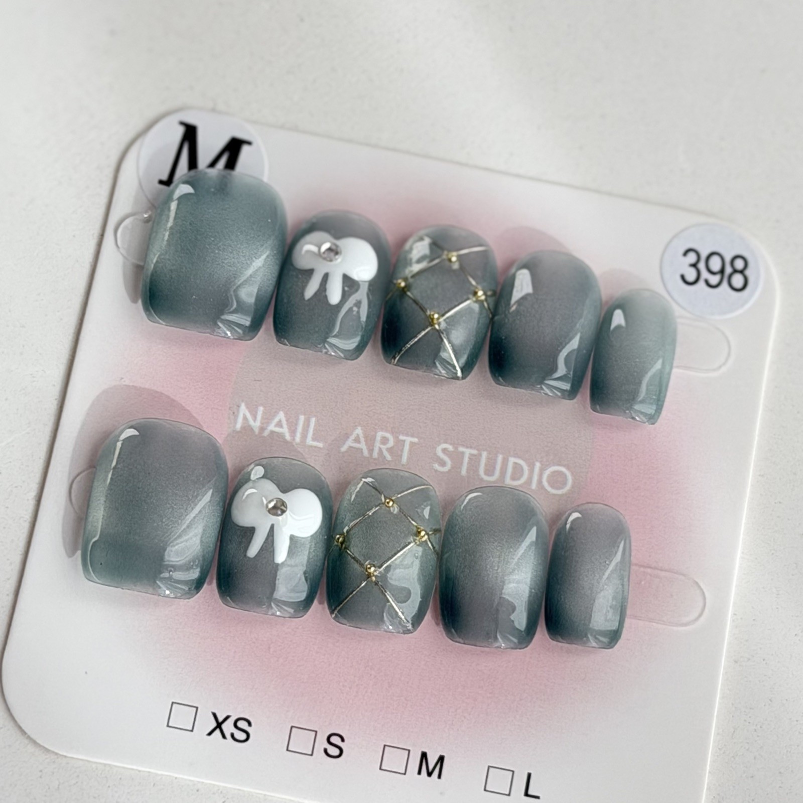 Unique Handmade Press-On Nails Size M | One of a Kind Set, Reusable 256