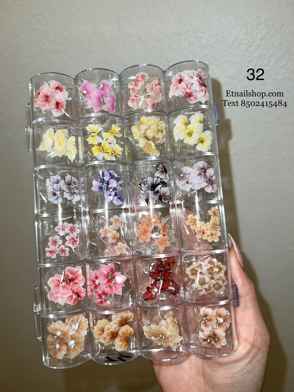 Set of 100pcs handmade Nail 3D Acrylic Flowers for Nails Art