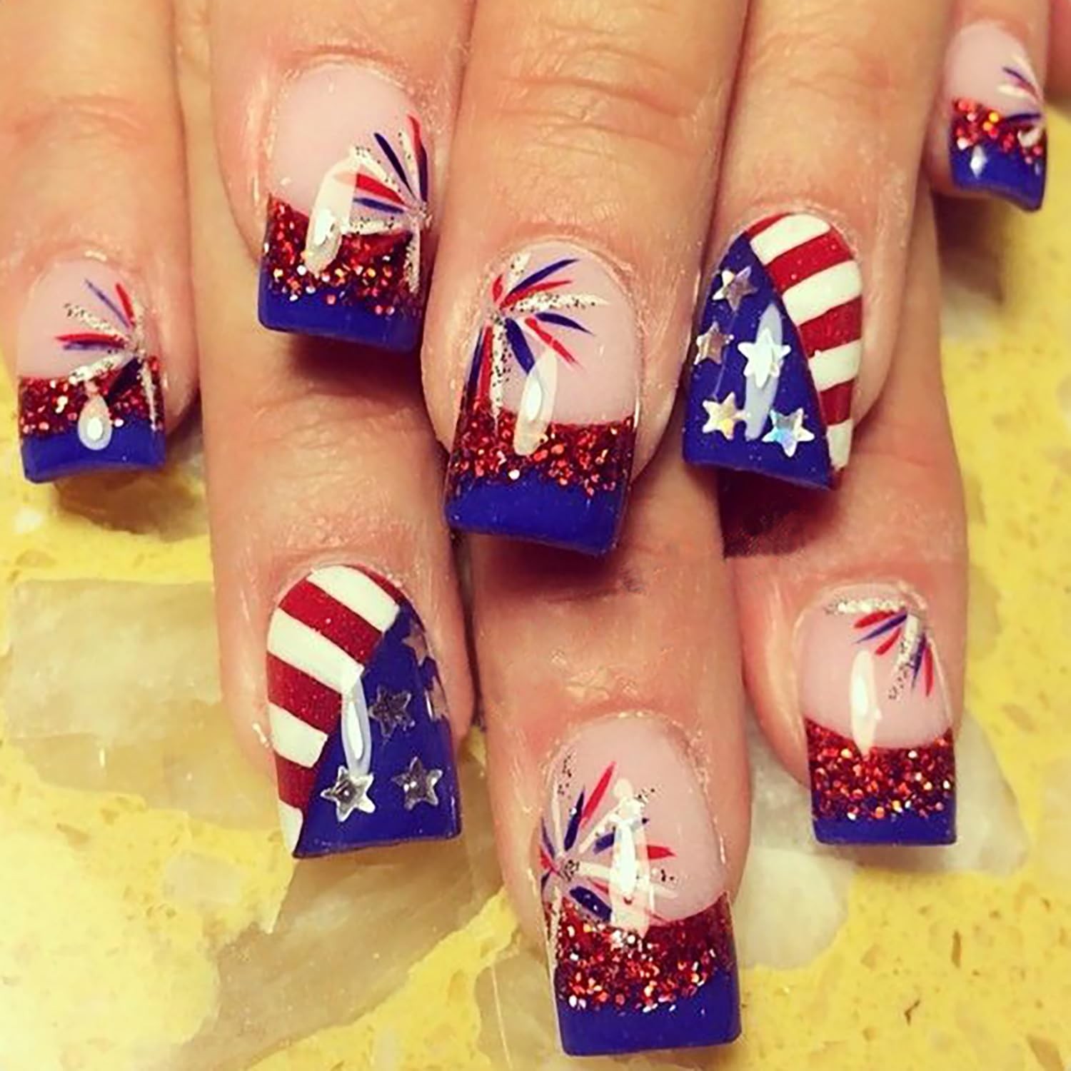 24Pcs 4th of July Press on Nails Short Square Fake July-14, Multicolor