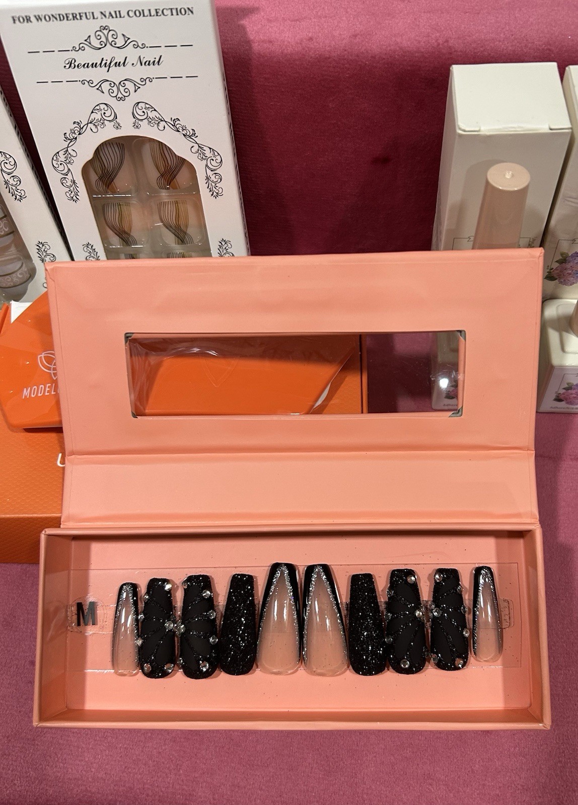 10 Piece Press On Nails for Hands and Feet with Glue Included (see Picture) New