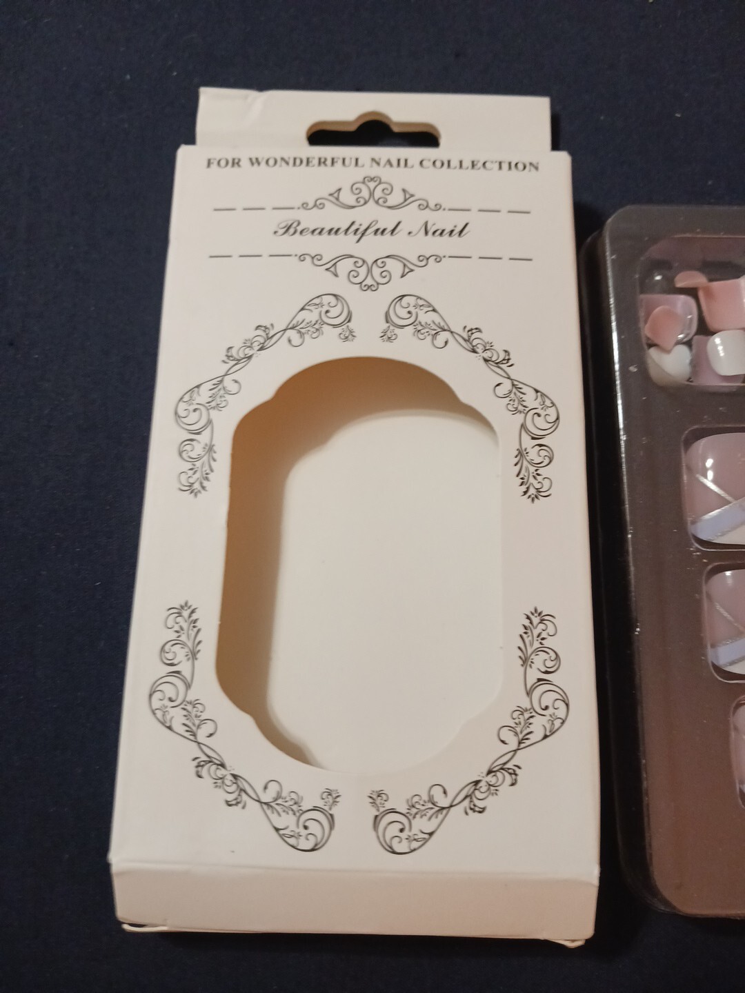 New Press On Toe Nails 24pc Set Geometric Style Skin Tones On Box